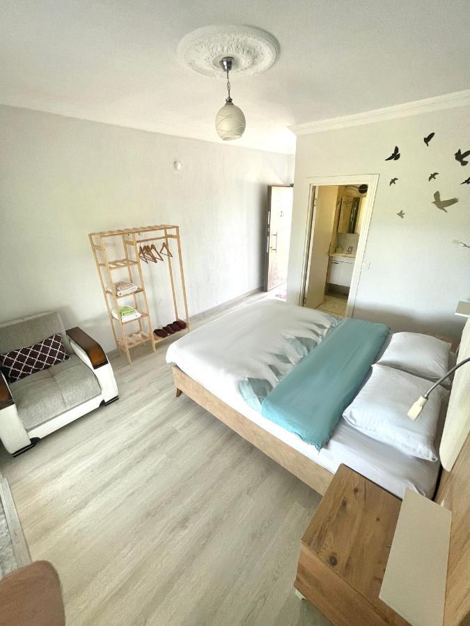 Airport Guest House Dalaman Bagian luar foto
